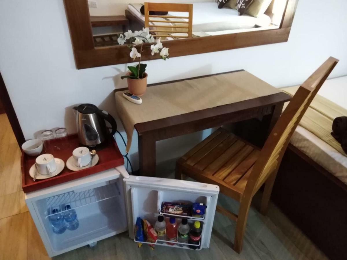 Lija Residence ネゴンボ エクステリア 写真