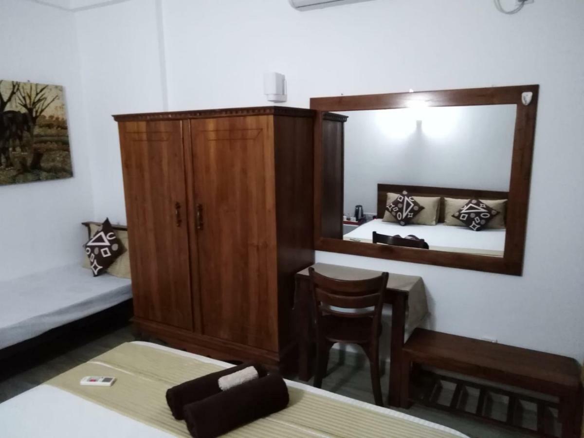 Lija Residence ネゴンボ エクステリア 写真