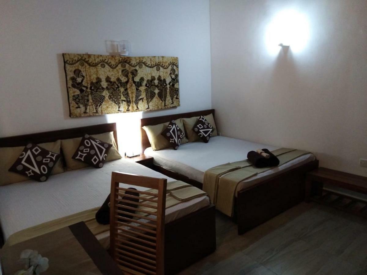 Lija Residence ネゴンボ エクステリア 写真